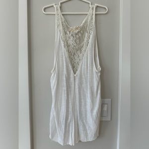 Women’s Hollister size small tank